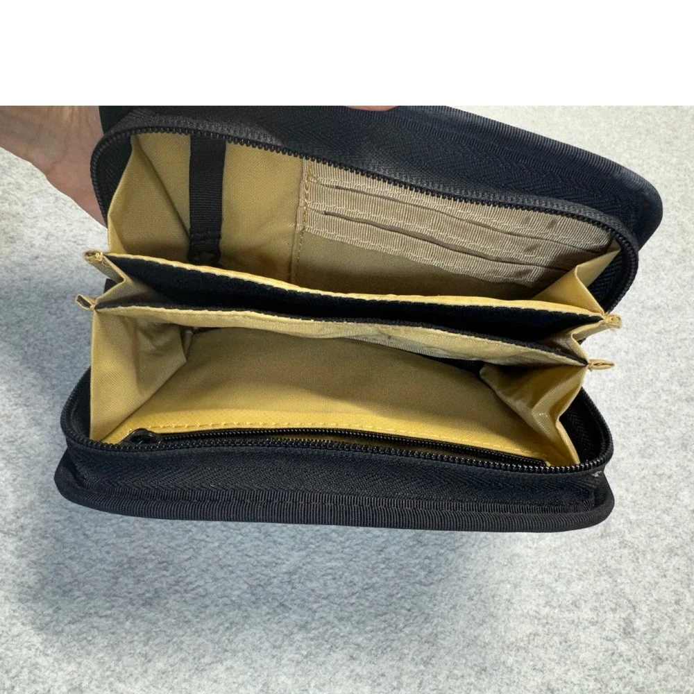 Chums Travel Wallet Unisex OS Charcoal Gray Canvas Zip Around Organizer Pouch